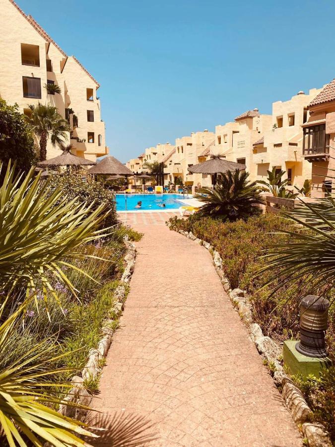 Duquesa Village Манилва Экстерьер фото